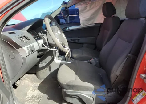 2008 Saturn Astra Xr z USA, uszkodzony, nr VIN W08AT671X85067130